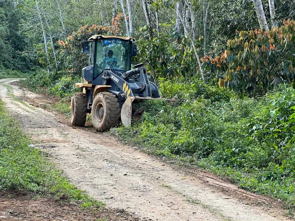 Camacã: Prefeitura faz manutenção na antiga estrada que liga a São João do Panelinha